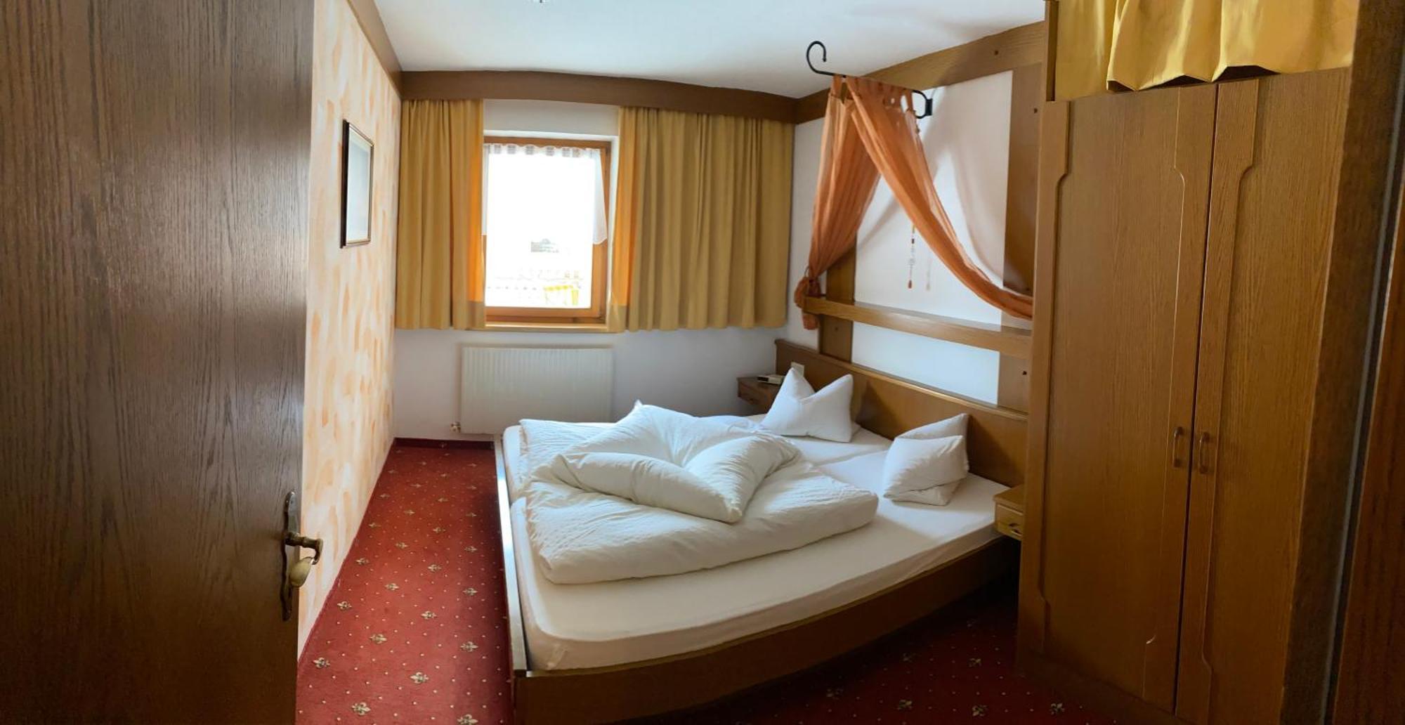 Landhaus Engadin ナウダース エクステリア 写真