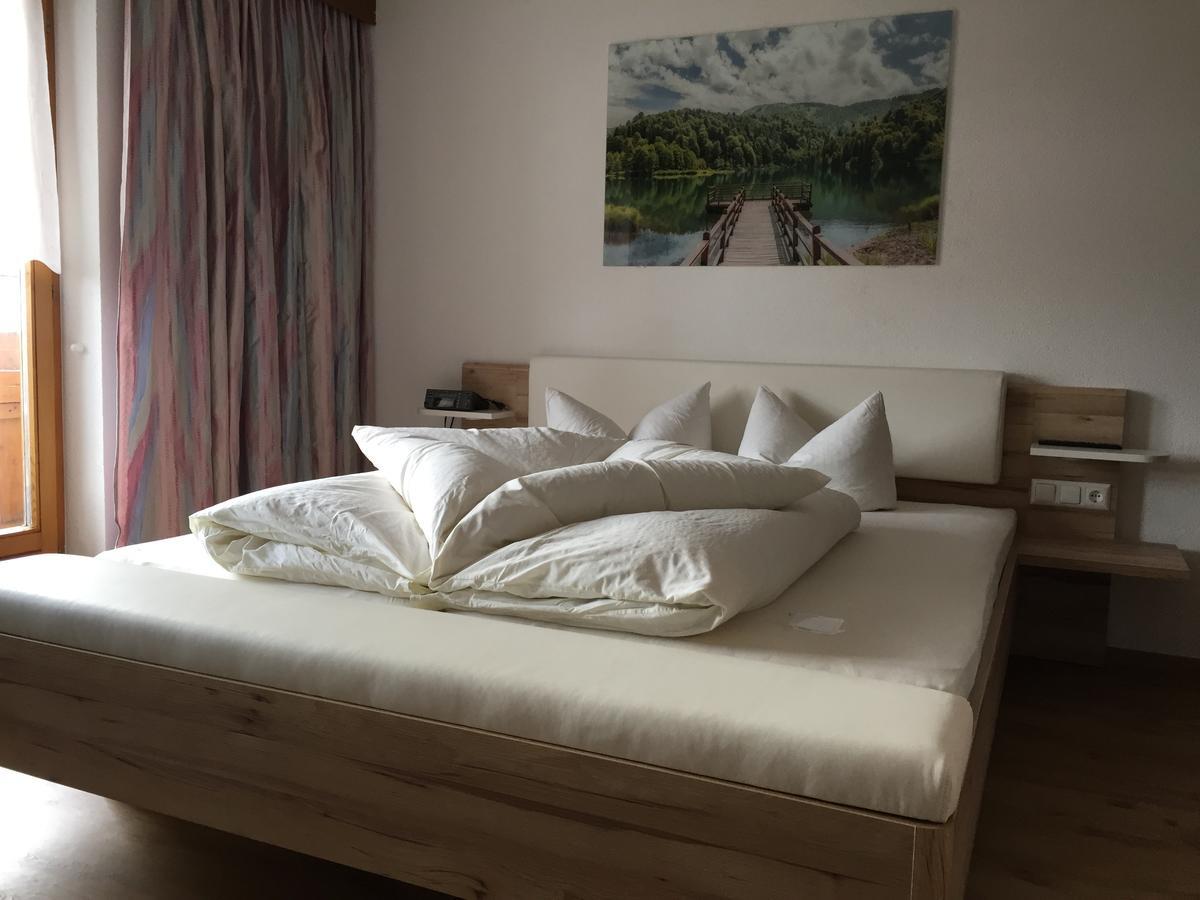 Landhaus Engadin ナウダース エクステリア 写真